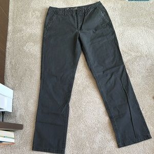Eddie Bauer men’s chino 100% cotton gray pants. Size 34x34